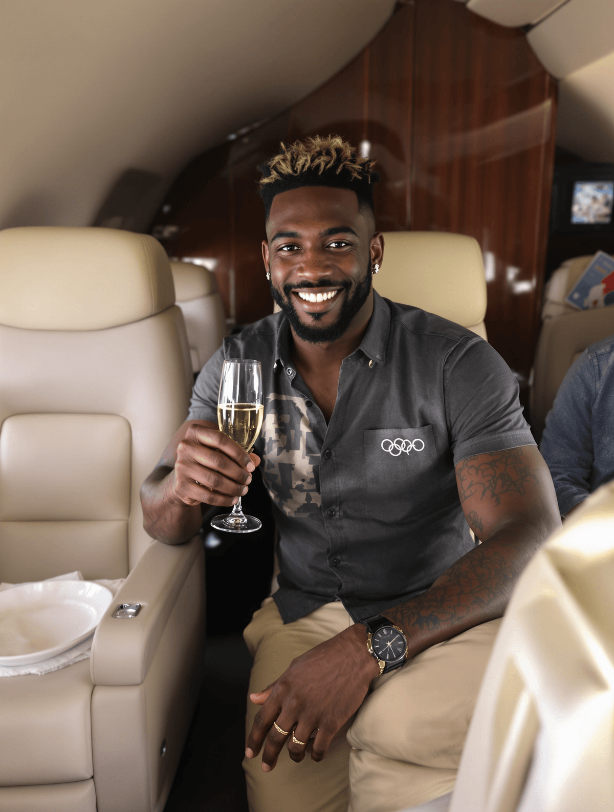 Jake Thompson - photo 3